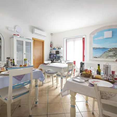 L'orso E Il Mare (adults Only) Bed & Breakfast Palau