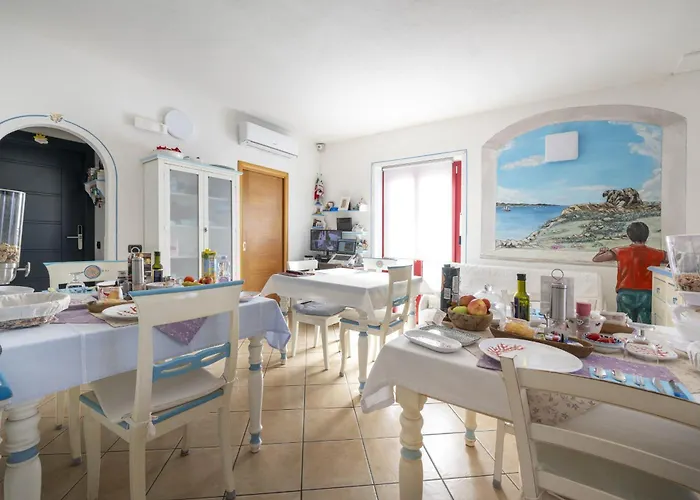 L'orso E Il Mare (adults Only) Panzió Palau